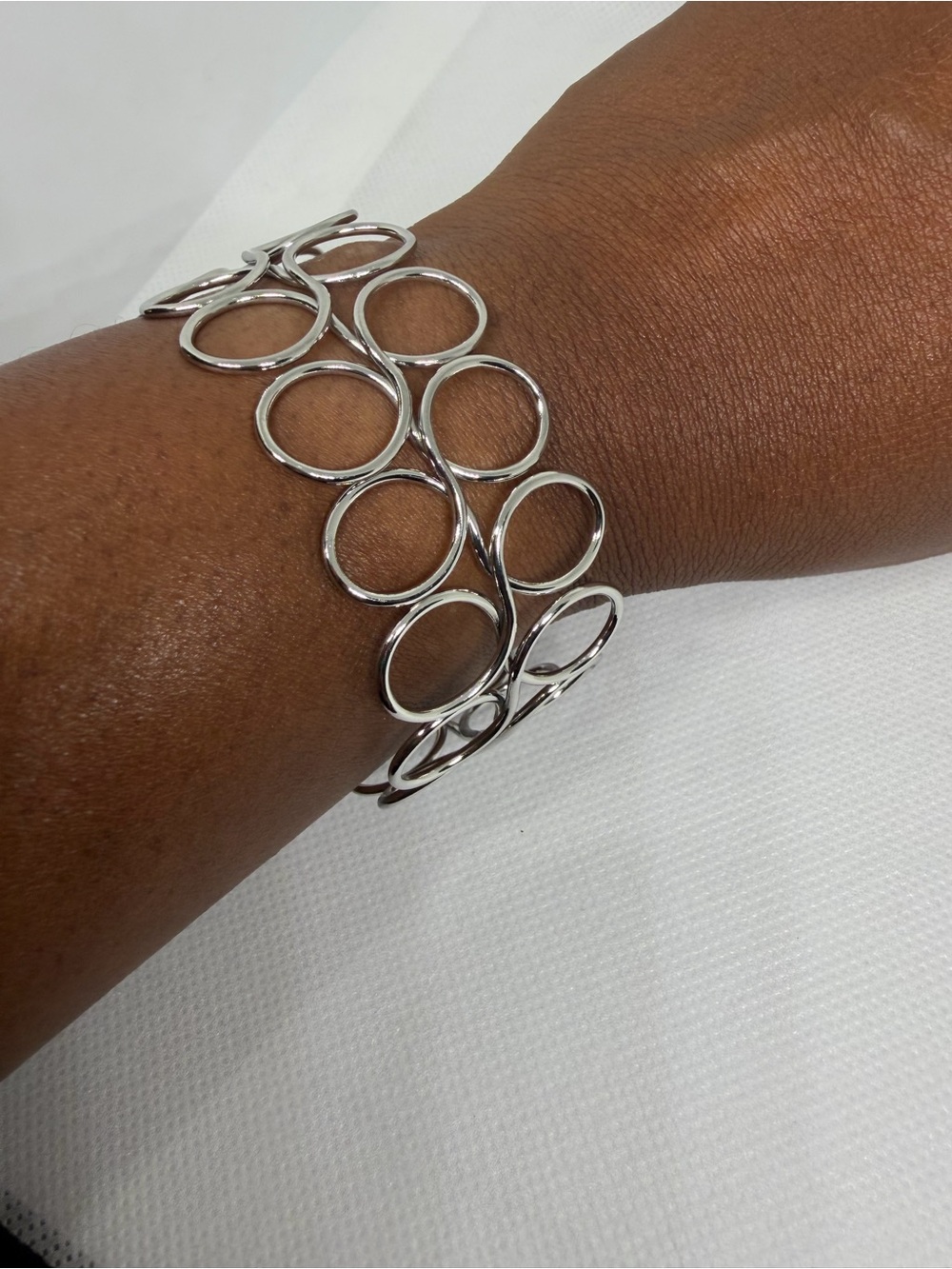 Elegant Silver Open-Circle Link Bracelet - Women Jewelry Stainless Steel